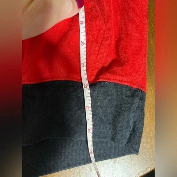 Chicago Blackhawk’s sweatshirt hoodie Size S - Picture 4 of 7